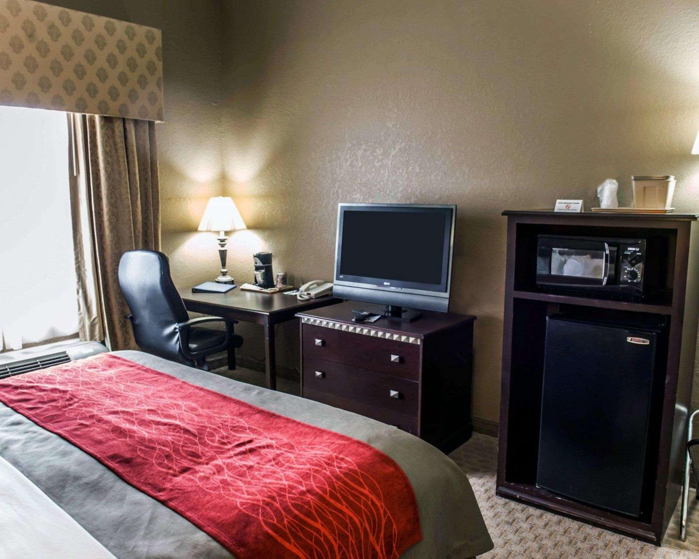 Comfort Inn & Suites Marianna I-10 Екстер'єр фото