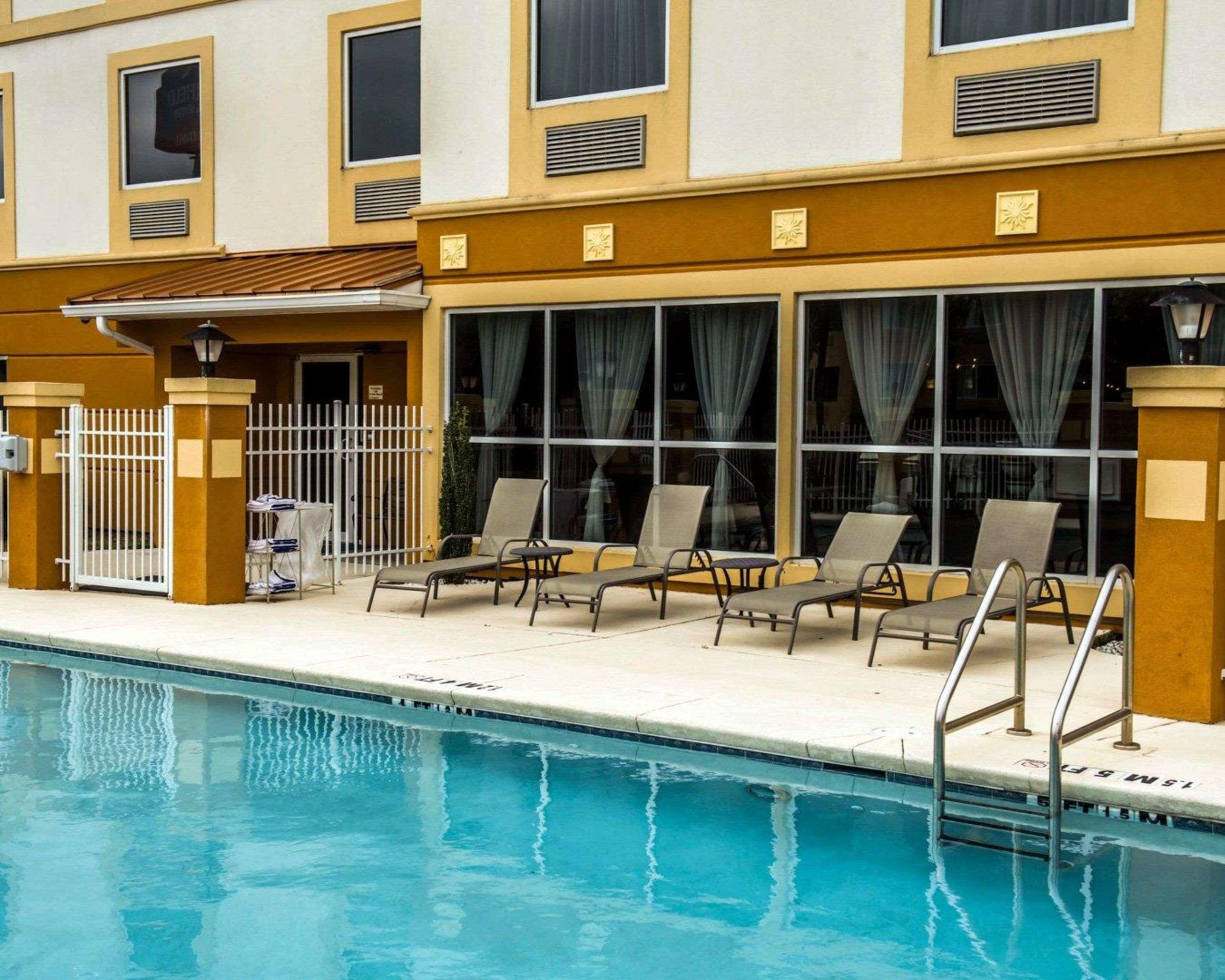 Comfort Inn & Suites Marianna I-10 Екстер'єр фото