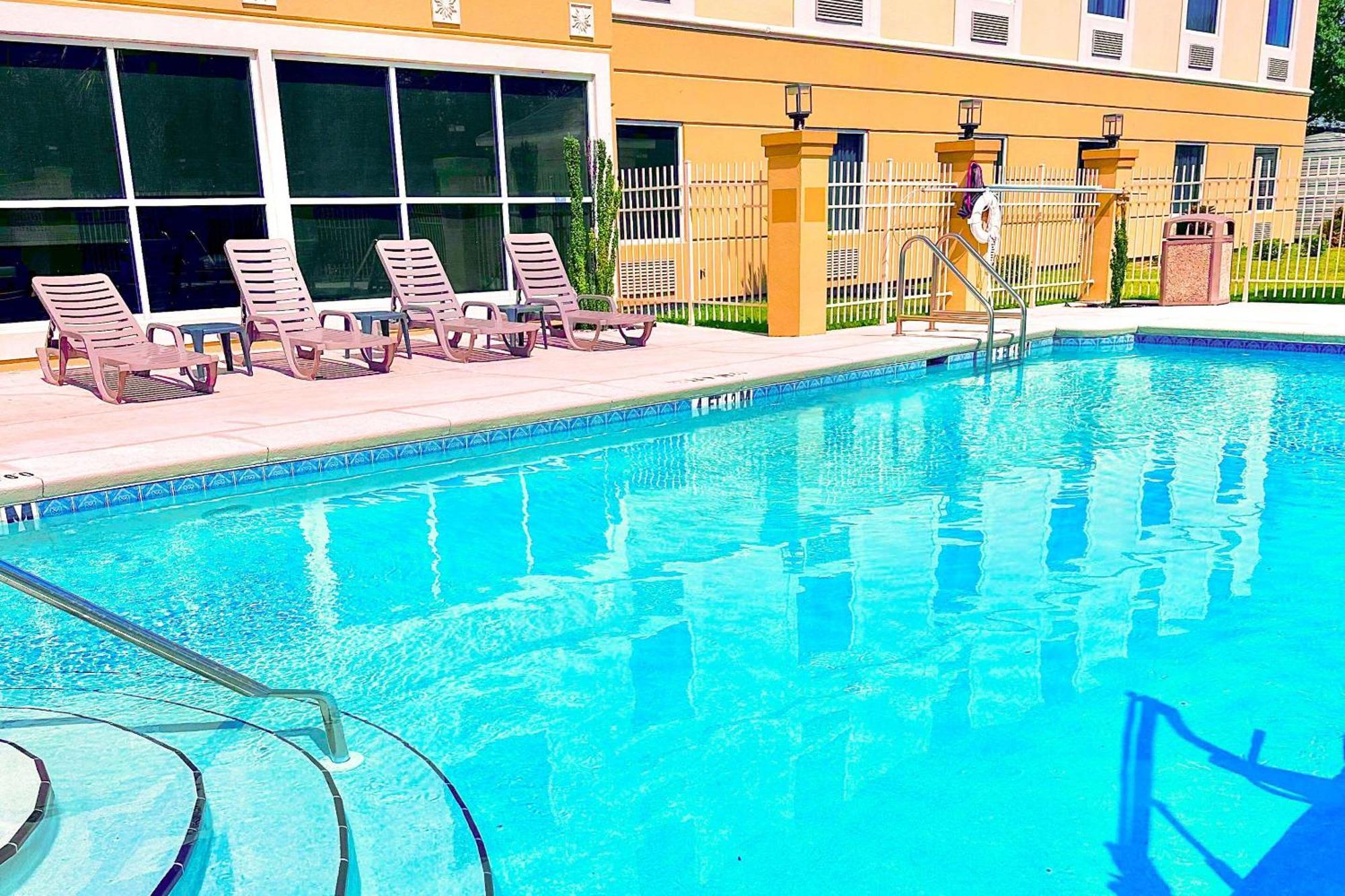 Comfort Inn & Suites Marianna I-10 Екстер'єр фото
